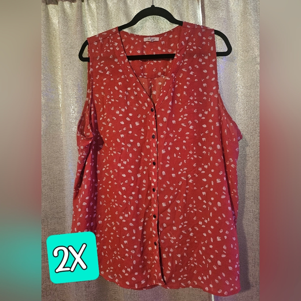Maurices Sleeveless Blouse